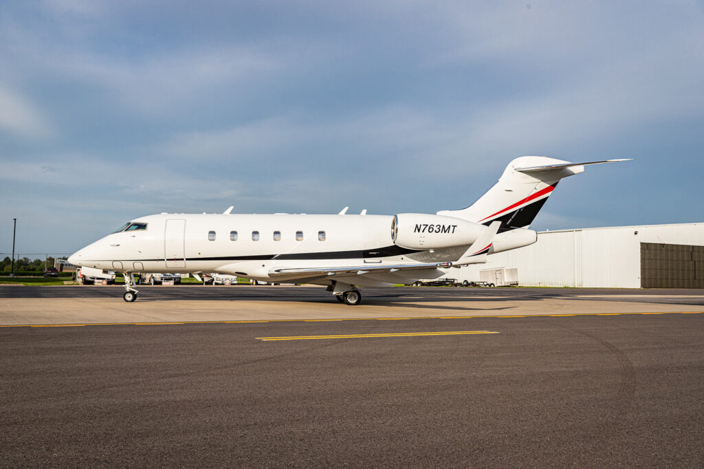 challenger 300